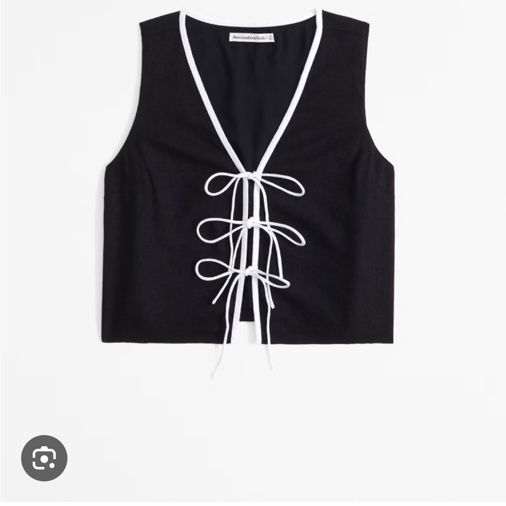 Black and White Sleeveless Top